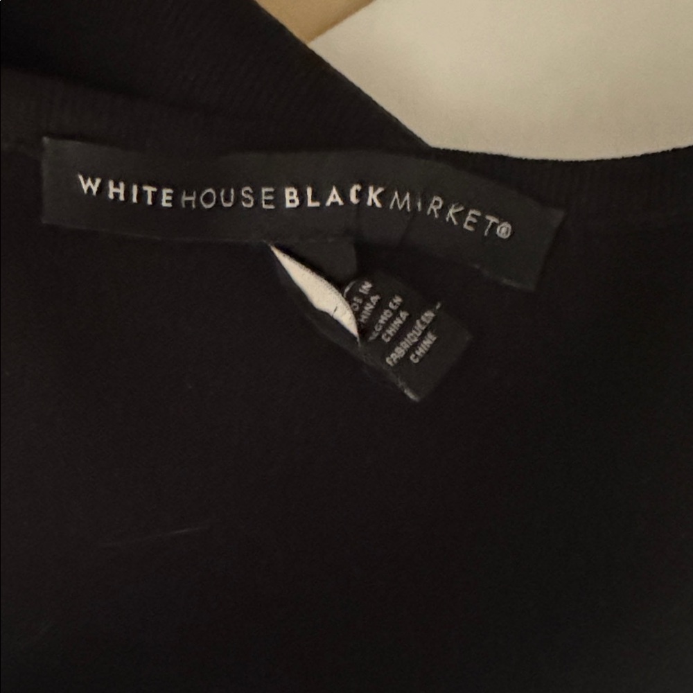 White House Black Market Black and White Floral Sweater - Picture 2 of 4